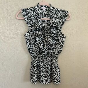 Candie‘s Black and White Top Ruffled Blouse Size M